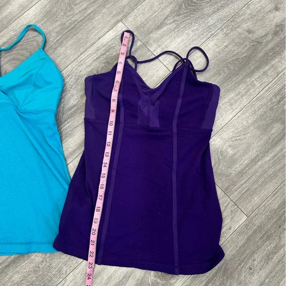 Bundle Lululemon Tank Top - Picture 6 of 8